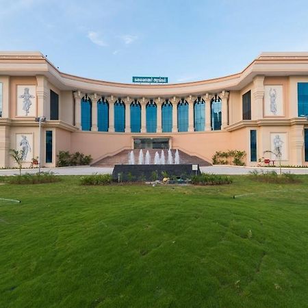 Bells Grand Inn Chennai Exterior foto